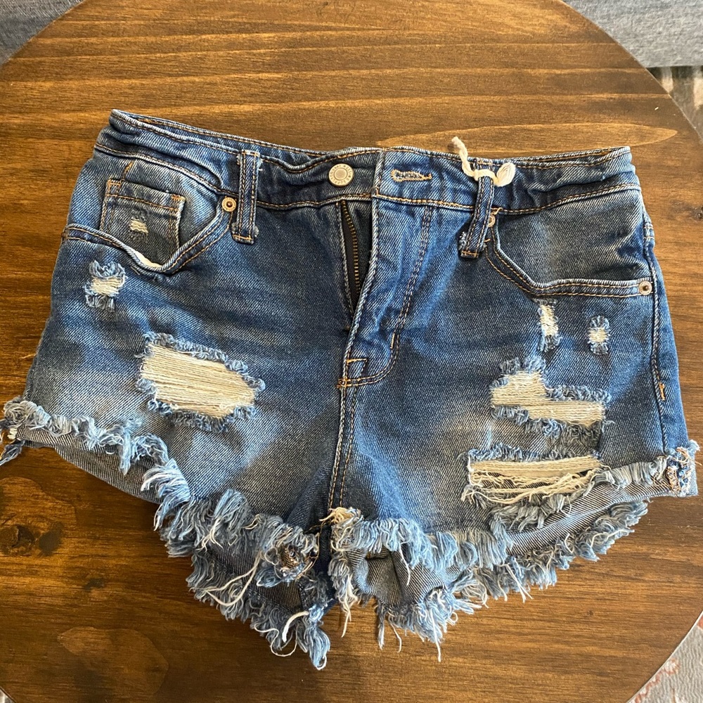 Hi rise shorts